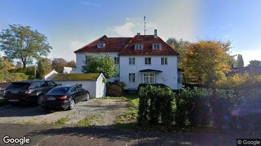 Lejligheder til salg i Rungsted Kyst - Foto fra Google Street View