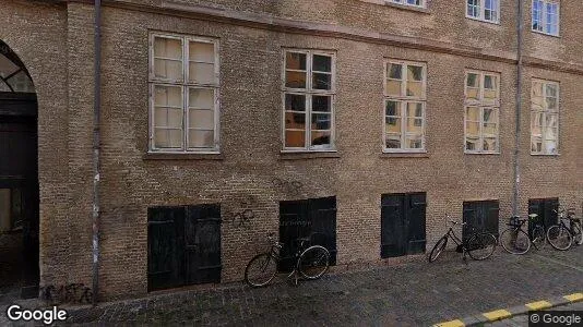 Lejligheder til salg i København K - Foto fra Google Street View