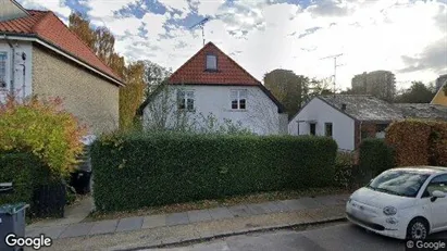 Lejligheder til salg i Brønshøj - Foto fra Google Street View