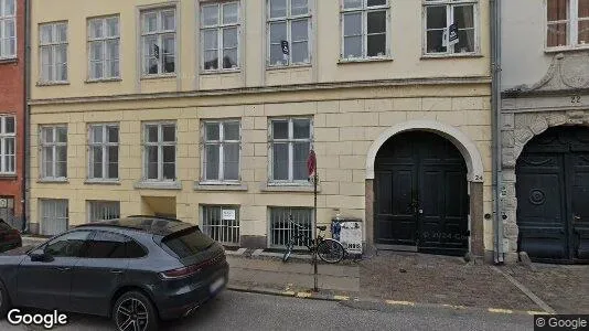 Lejligheder til salg i København K - Foto fra Google Street View