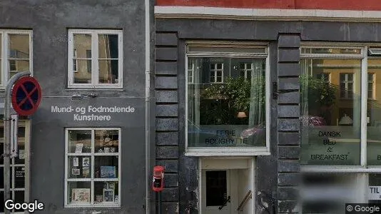 Lejligheder til salg i København K - Foto fra Google Street View