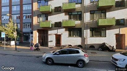 Lejligheder til salg i Charlottenlund - Foto fra Google Street View