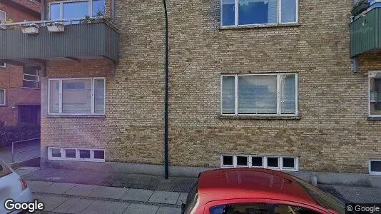 Lejligheder til salg i Charlottenlund - Foto fra Google Street View