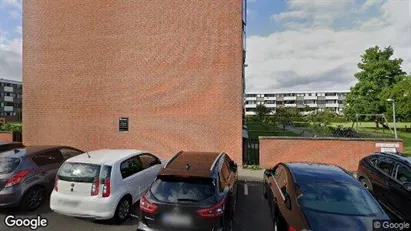 Lejligheder til salg i Humlebæk - Foto fra Google Street View