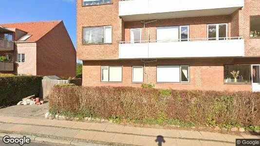 Lejligheder til salg i Charlottenlund - Foto fra Google Street View