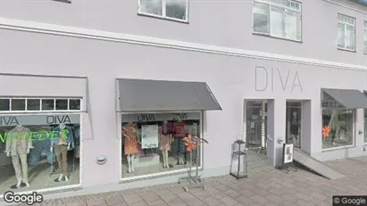 Lejligheder til salg i Mariager - Foto fra Google Street View Lejligheder til salg i Mariager - Foto fra Google Street View