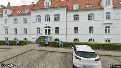 Lejligheder til salg i Børkop - Foto fra Google Street View Lejligheder til salg i Børkop - Foto fra Google Street View