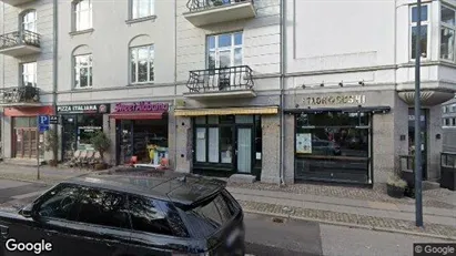 Lejligheder til leje i Hellerup - Foto fra Google Street View Lejligheder til leje i Hellerup - Foto fra Google Street View