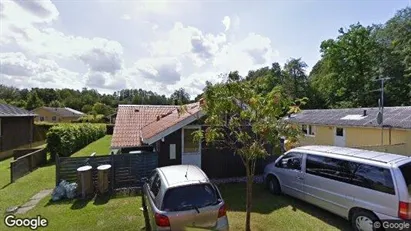 Lejligheder til salg i Bjert - Foto fra Google Street View Lejligheder til salg i Bjert - Foto fra Google Street View