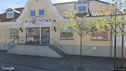 Lejligheder til salg i Mariager - Foto fra Google Street View Lejligheder til salg i Mariager - Foto fra Google Street View