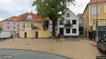 Lejligheder til salg i Sønderborg - Foto fra Google Street View Lejligheder til salg i Sønderborg - Foto fra Google Street View