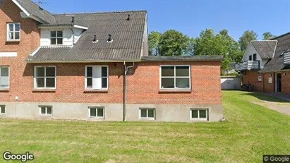 Lejligheder til leje i Rødkærsbro - Foto fra Google Street View Lejligheder til leje i Rødkærsbro - Foto fra Google Street View