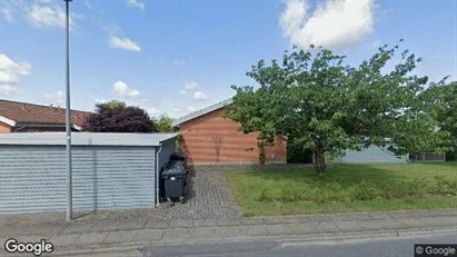 Andelsboliger til salg i Karup J - Foto fra Google Street View Andelsboliger til salg i Karup J - Foto fra Google Street View